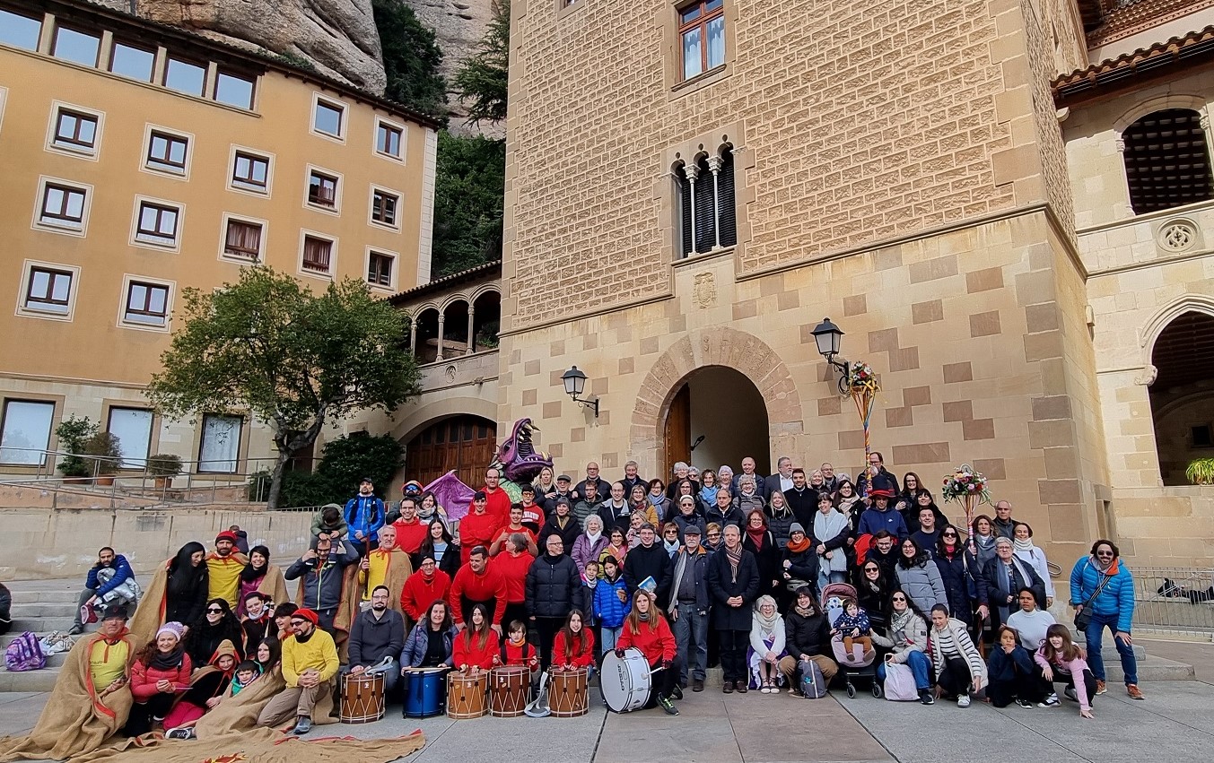 Matinal a Montserrat d'agermanament entre Monestirs mil·lenaris